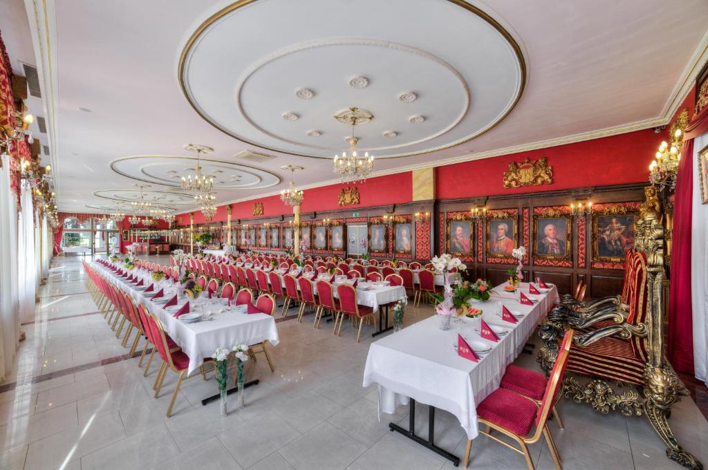 Hotel Krolewski Janow Lubelski Exterior photo